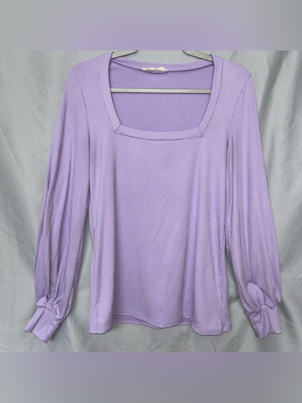 Vine & Love Lavender Ribbed Square Neck Top - Puff Sleeve (Large*)